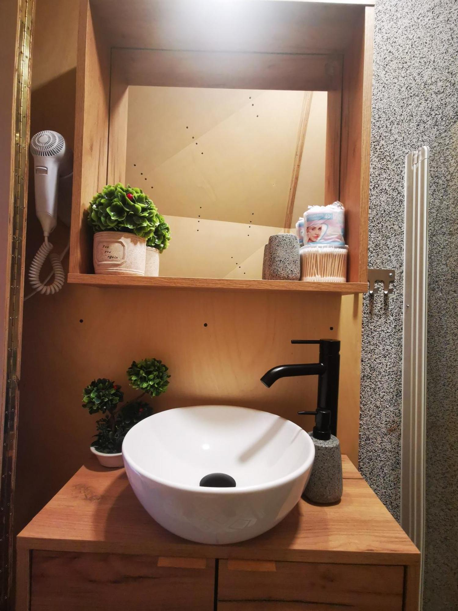 Glamping Zazen Drumu Carului Exterior foto
