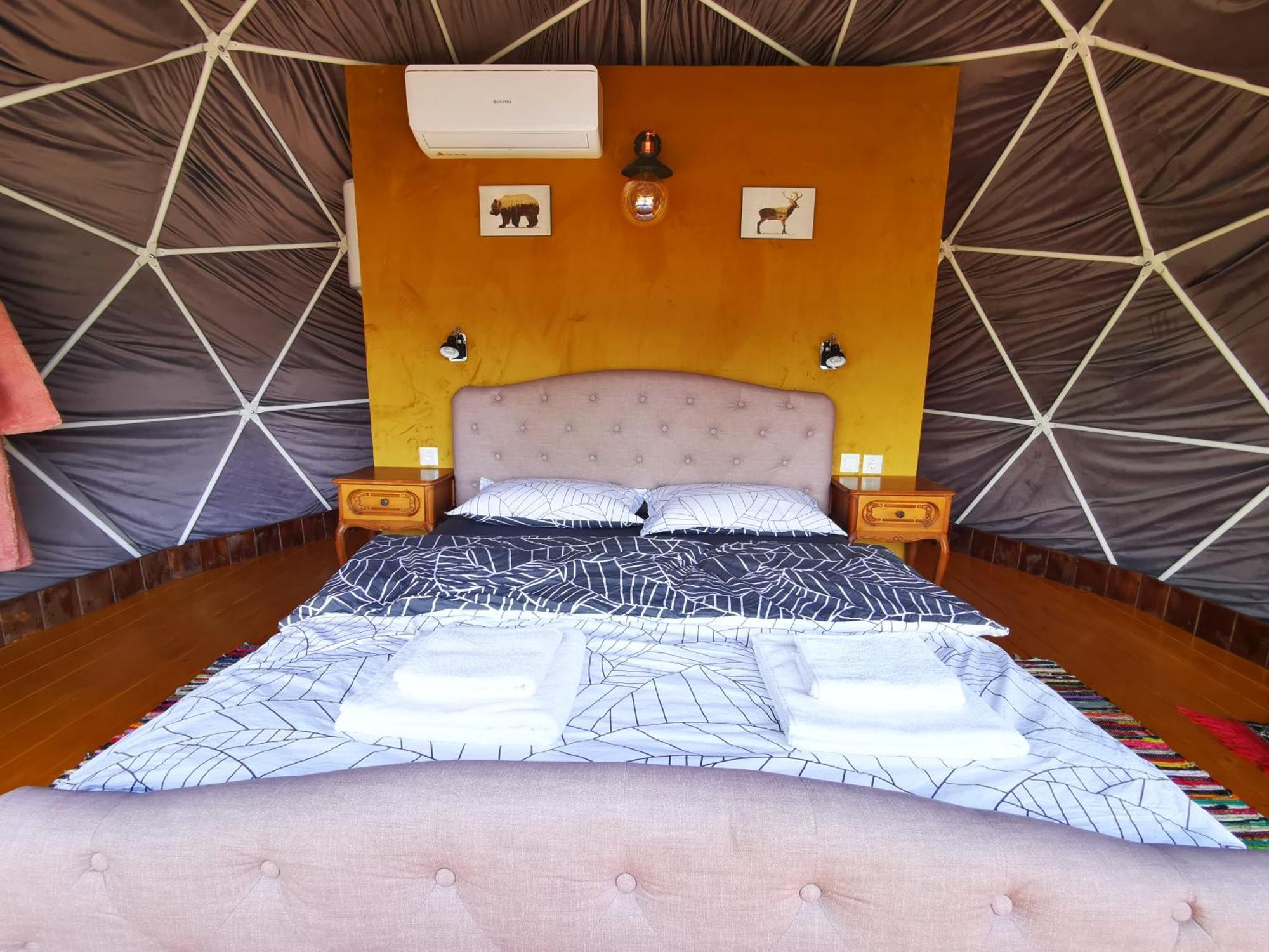 Glamping Zazen Drumu Carului Exterior foto